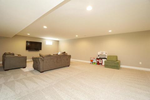 10033 Arnold Dr, Woodlawn, OH 45215 photo 27