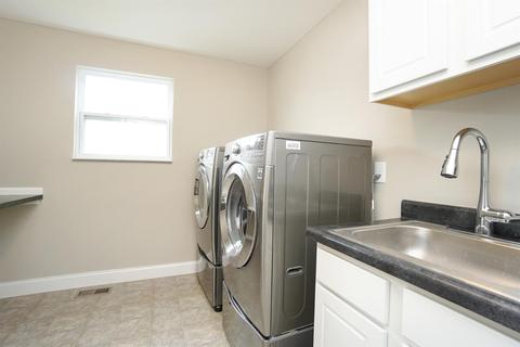 10033 Arnold Dr, Woodlawn, OH 45215 photo 15