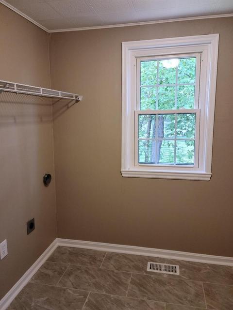 9639 Daly Rd, Cincinnati, OH 45231 photo 13