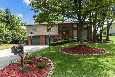 2254 Beechcroft Ct, Cincinnati, OH 45233 photo 2