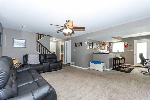 2254 Beechcroft Ct, Cincinnati, OH 45233 photo 10