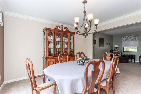 2254 Beechcroft Ct, Cincinnati, OH 45233 photo 13