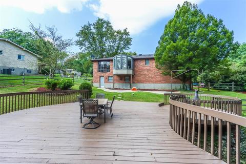 2254 Beechcroft Ct, Cincinnati, OH 45233 photo 31