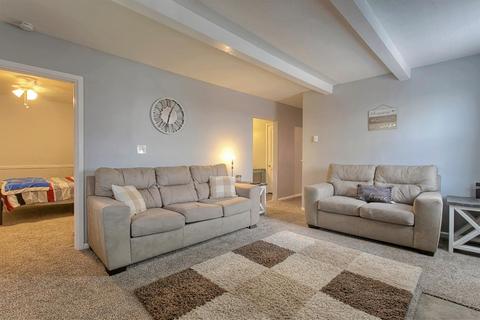 4981 Foley Rd, Cincinnati, OH 45238 photo 4