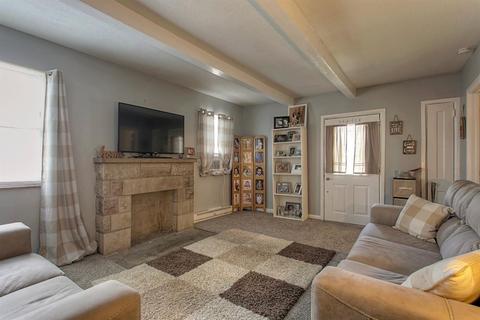 4981 Foley Rd, Cincinnati, OH 45238 photo 2