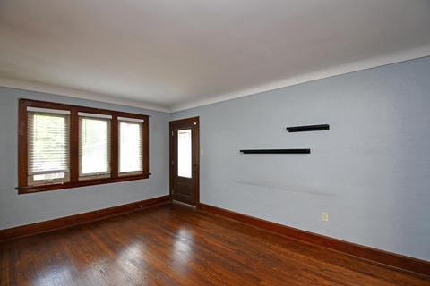 6844 Buckingham Pl, Cincinnati, OH 45227 photo 12