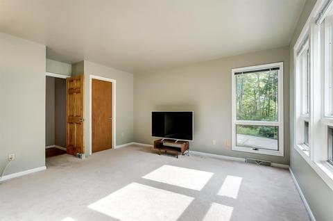 10 Locust Hill Rd, Cincinnati, OH 45245 photo 23