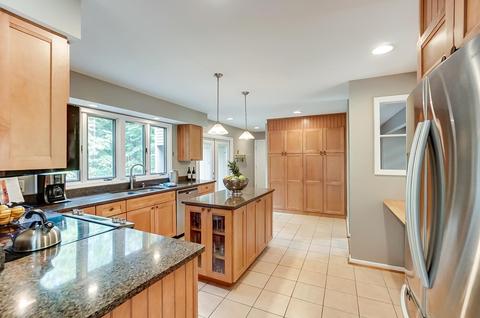10 Locust Hill Rd, Cincinnati, OH 45245 photo 17
