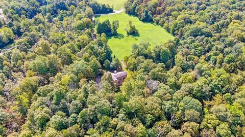 10 Locust Hill Rd, Cincinnati, OH 45245 photo 5