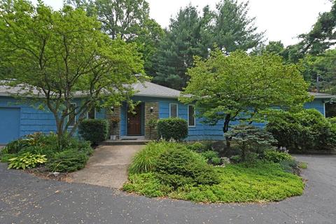 9412 Bluewing Ter, Blue Ash, OH 45242 photo 2