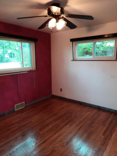 1038 Hollytree Dr, Cincinnati, OH 45231 photo 9