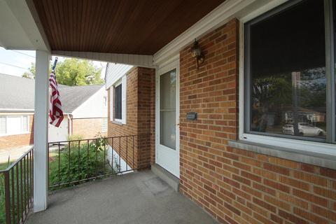 5349 Danroth Ct, Cincinnati, OH 45239 photo 3