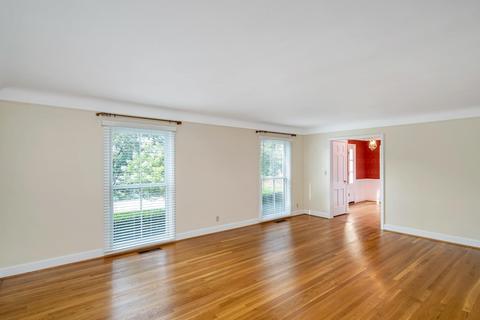7194 Regiment Dr, Cincinnati, OH 45244 photo 3