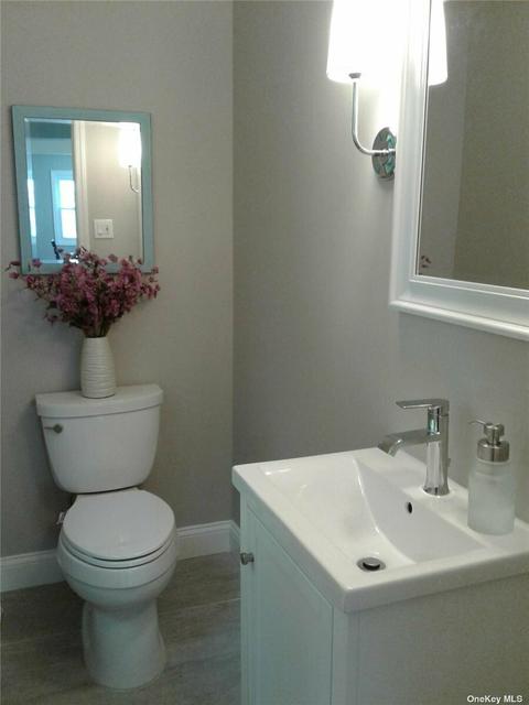 825 Diane Dr, Cincinnati, OH 45245 photo 21