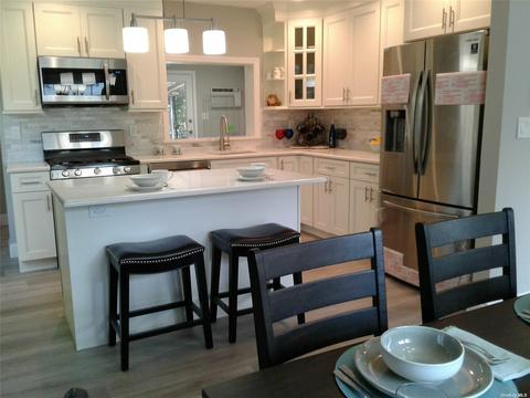 825 Diane Dr, Cincinnati, OH 45245 photo 8