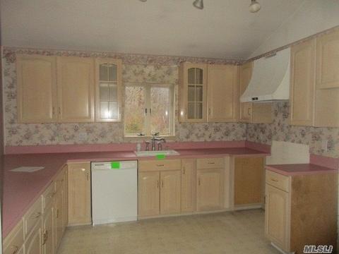 178 Richardson Pl, Cincinnati, OH 45233 photo 3