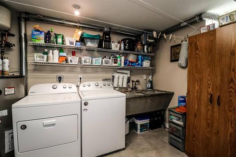9367 Candy Ln, Cincinnati, OH 45231 photo 24