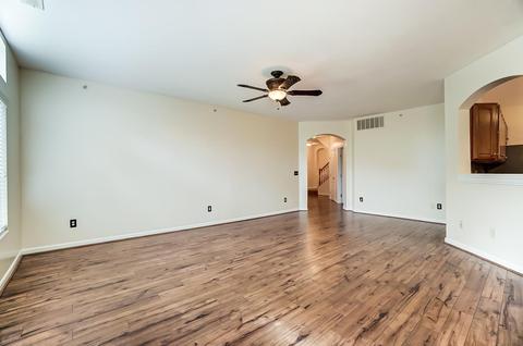 7452 Bridge Point Dr, Cincinnati, OH 45248 photo 9