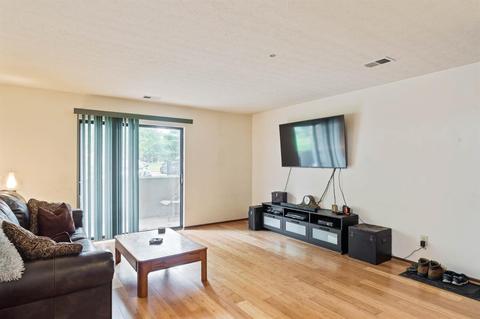 537 Davis Rd #4, Cincinnati, OH 45255 photo 4
