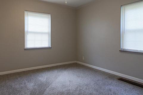 768 Circle Ave, Cincinnati, OH 45232 photo 13