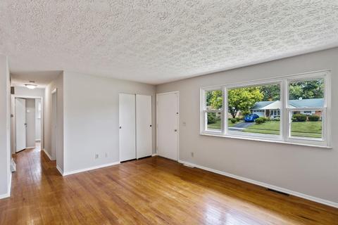 4673 Galaxy Ln, Cincinnati, OH 45244 photo 3