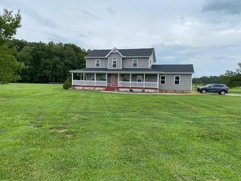 664 Pansy Rd, Blanchester, OH 45107 photo 1