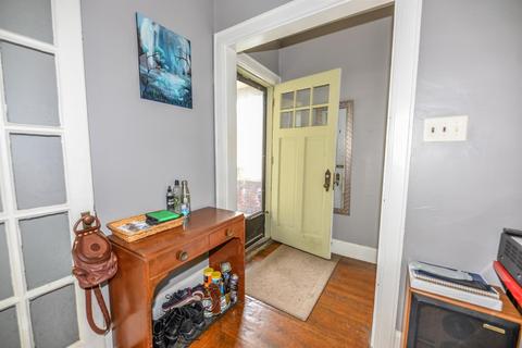 2216 St James Ave, Cincinnati, OH 45206 photo 5