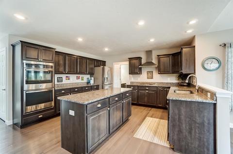 904 Ryan Ct, Monroe, OH 45050 photo 8