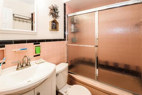 9083 Cotillion Dr, Cincinnati, OH 45231 photo 12