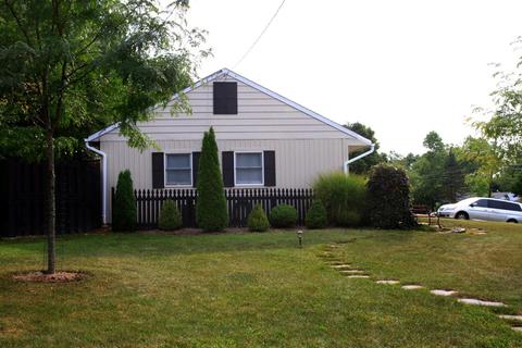 987 Huffman Ct, Cincinnati, OH 45231 photo 3
