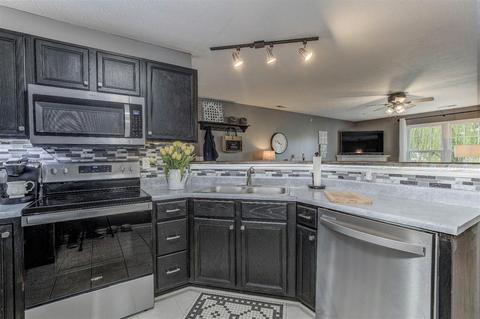 3607 Hazelnut Ct, Cleves, OH 45002 photo 8