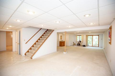8026 Kimbee Dr, Cincinnati, OH 45244 photo 47