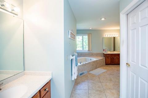 8026 Kimbee Dr, Cincinnati, OH 45244 photo 37