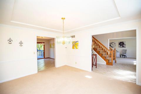 8026 Kimbee Dr, Cincinnati, OH 45244 photo 32