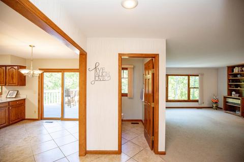 8026 Kimbee Dr, Cincinnati, OH 45244 photo 24
