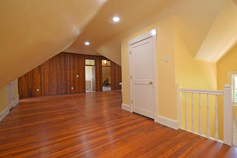 Undisclosed, Cincinnati, OH 45229 photo 35