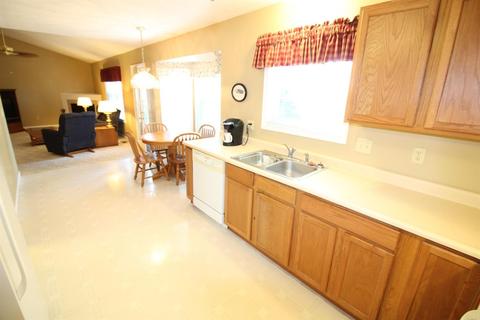 365 Bunchberry Dr, Maineville, OH 45039 photo 7