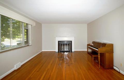 5564 Fox Rd, Cincinnati, OH 45239 photo 7