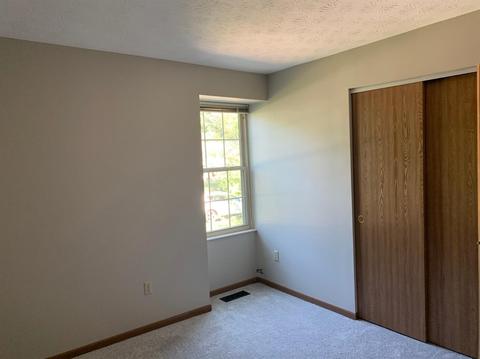 569 Williamsburg Ct, Cincinnati, OH 45244 photo 17