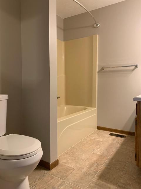 569 Williamsburg Ct, Cincinnati, OH 45244 photo 18