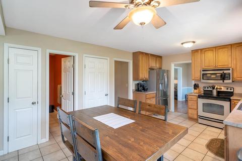 1426 Devils Backbone Rd, Cincinnati, OH 45233 photo 12