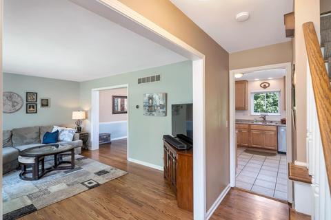 1426 Devils Backbone Rd, Cincinnati, OH 45233 photo 3