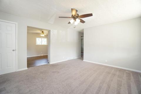 2420 Garrison Dr, Cincinnati, OH 45231 photo 7
