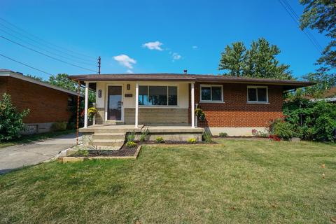 2420 Garrison Dr, Cincinnati, OH 45231 photo 1