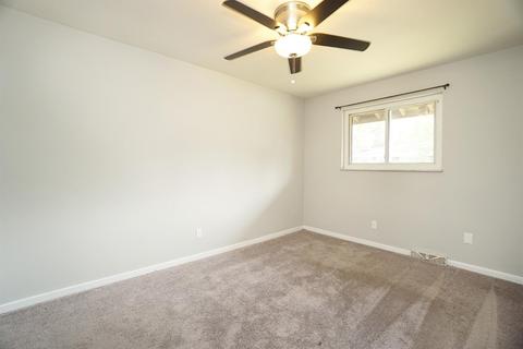 2420 Garrison Dr, Cincinnati, OH 45231 photo 12