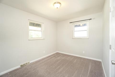 2420 Garrison Dr, Cincinnati, OH 45231 photo 13