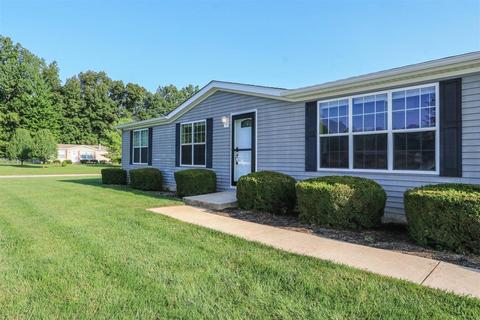 4210 E Fork Hills Dr, Batavia, OH 45103 photo 2