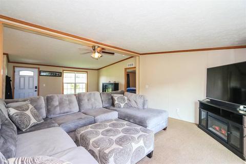 4210 E Fork Hills Dr, Batavia, OH 45103 photo 5