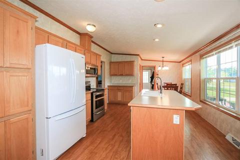 4210 E Fork Hills Dr, Batavia, OH 45103 photo 6