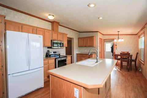 4210 E Fork Hills Dr, Batavia, OH 45103 photo 8